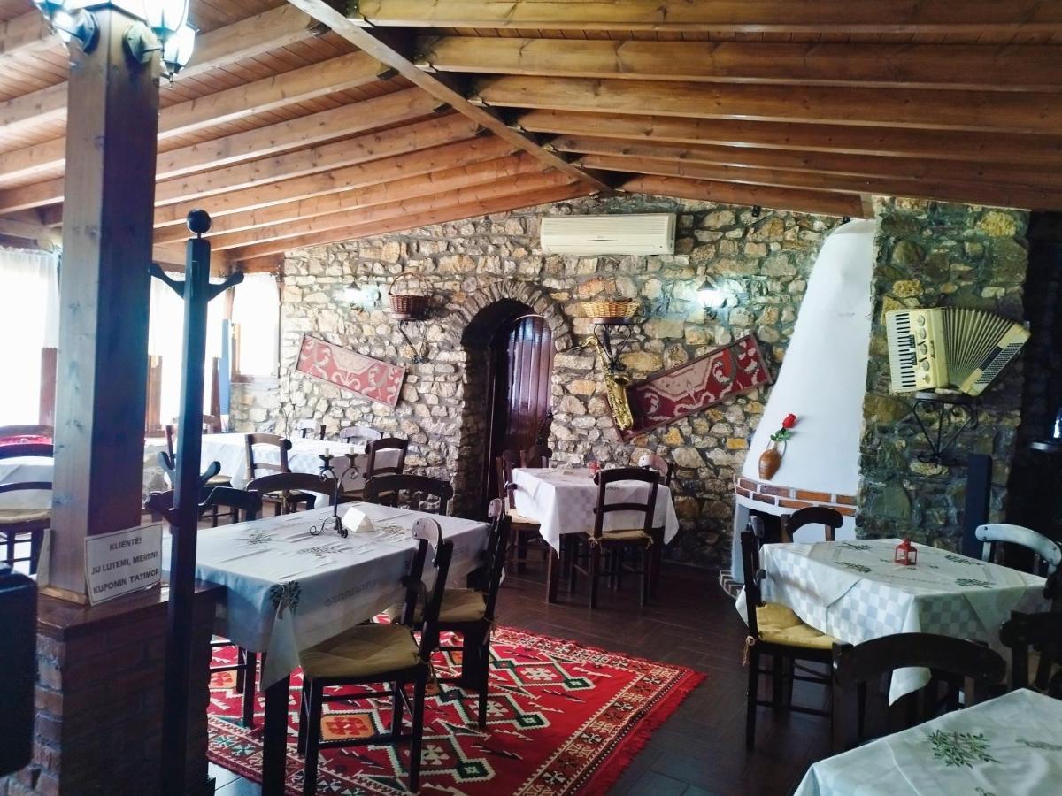 Guva Mangalem Hotel Restaurant Berat Buitenkant foto